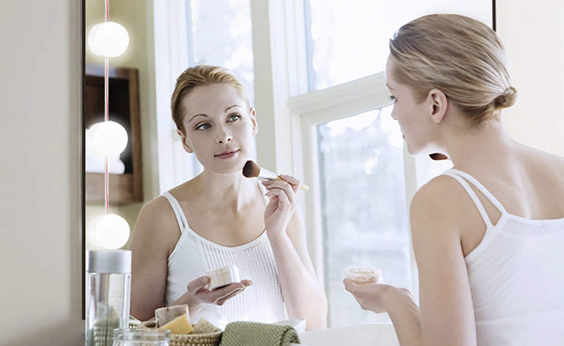 Best Bathroom Light Bulbs for Makeup