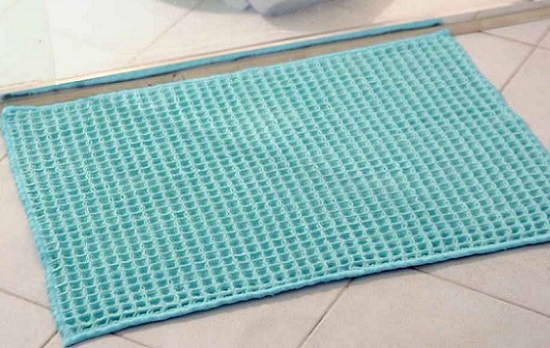 Easy Cleaning Bath Mats