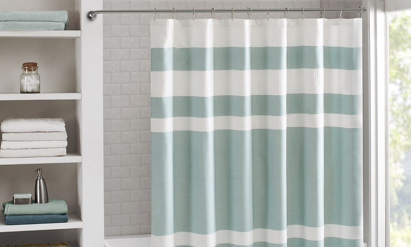 How to Clean Shower Curtain