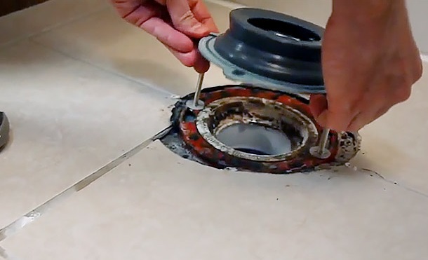 Replace the Toilet Seal